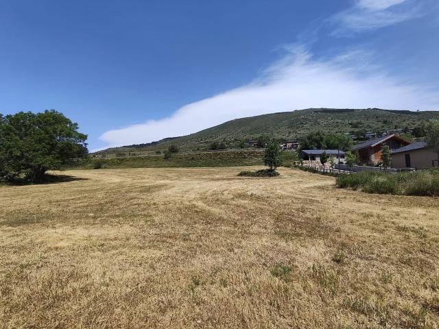 TARGASONNE: TERRAIN A BATIR 288M2