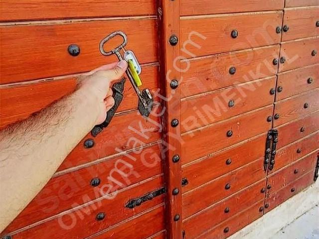 Tarihi Kent Mardin'de Satılık Dükkan. omaar Gayrimenkul