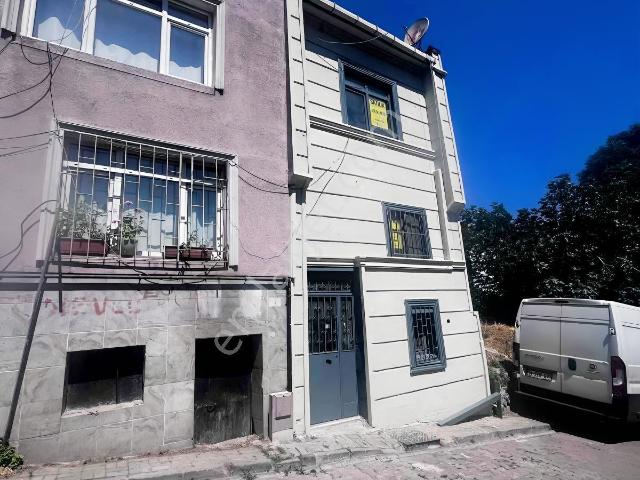 Tarihi Yarım Ada Da Müstakil Ev