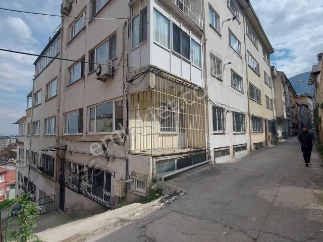 Tarihi Yeşil Semtinde Yatırımlık,oturumluk Daire