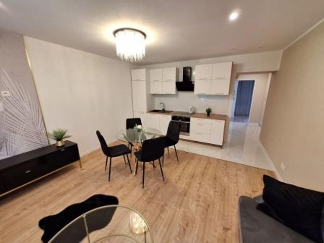 Tarnów, Śródmieście, ul. Szymona Starowolskiego, 50 m² Mieszkanie