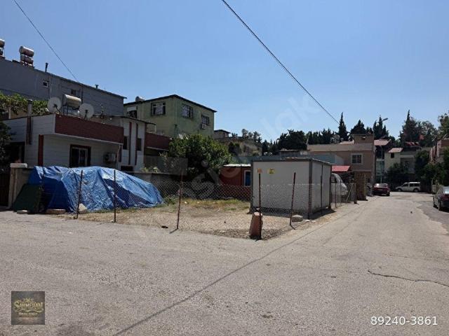 Tarsus Çağlayan Mahallesi'nde 200 metre köşe başı satılık arsa