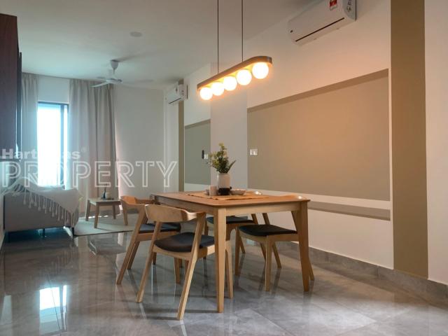 Tastefully Renovated Unit @ Ruby Seapark