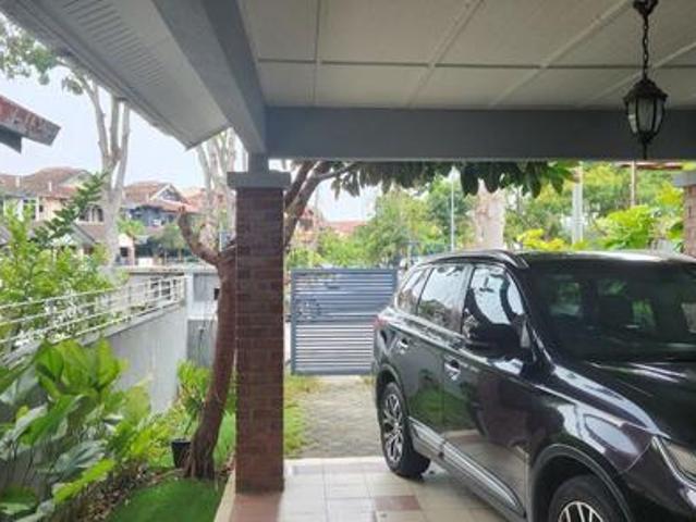 Tastefully Renovated Shah Alam Facing Open Double Storey Link for Sale