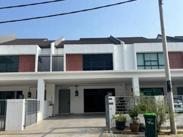 Tastefully UpgradedTERES 2 TINGKAT SENNI BUKIT BANYAN SUNGAI PETANI