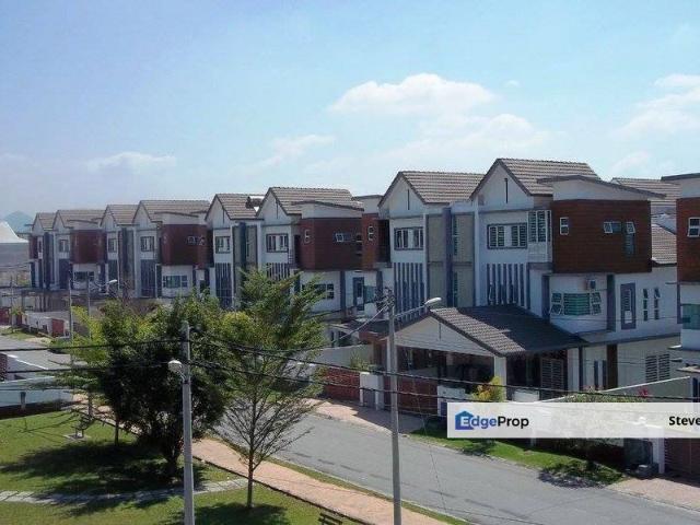 Tasek Square, 3 Storey Semi Detached