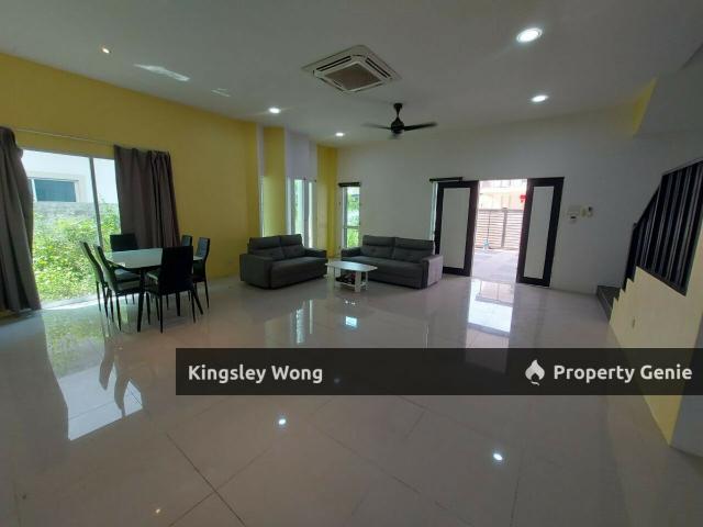 Tasek Square Freehold Three Storey Semi D Move In Condition Tight Gated Guarded Area Near Mall Mart Shoplots