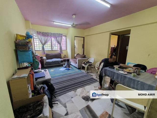 Tasik Heights Apartment