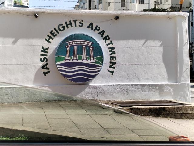 Tasik Heights Apartment Bandar Tasik Selatan Kuala Lumpur