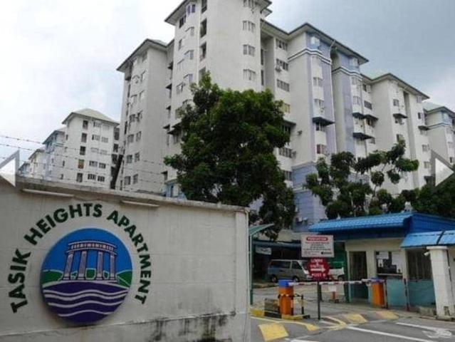 Tasik Heights Apartment RENOVATED