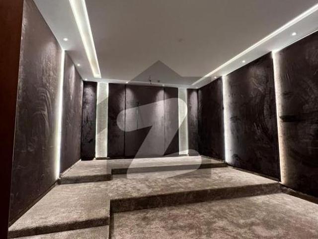 TASK EST OFFER: 05 Marla Modern House Good Location Reasonable Price in Phase 3 D HA DHA Phase 3
