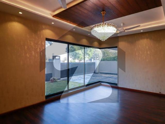 TASK EST OFFER: 05 Marla Modern House Good Location Reasonable Price in Phase 5 DHA Phase 5 Block B