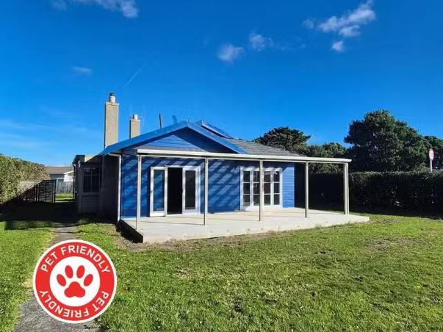 Tasman St, OPunake First National Real Estate