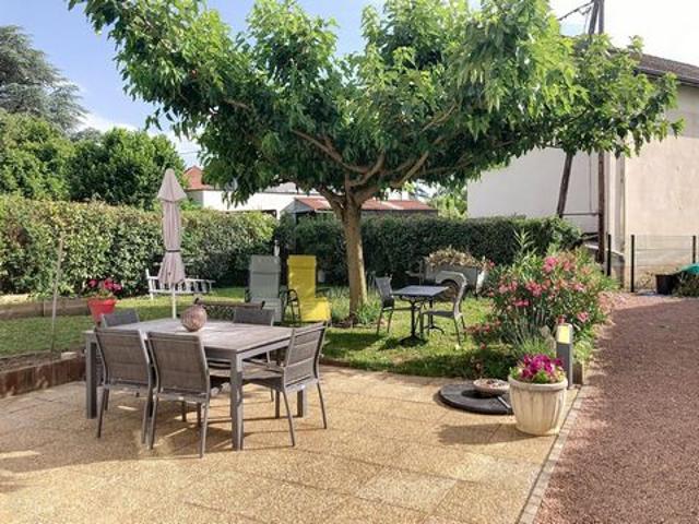 TASSIN – Le Bourg / Sauze Maison familiale T4 rénovée avec jardin et garage