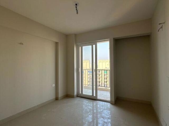Tata Eureka Park 2 Bedroom 1100 Sq. Ft. Apartment in Sector 150 Noida Listing ID: #10110
