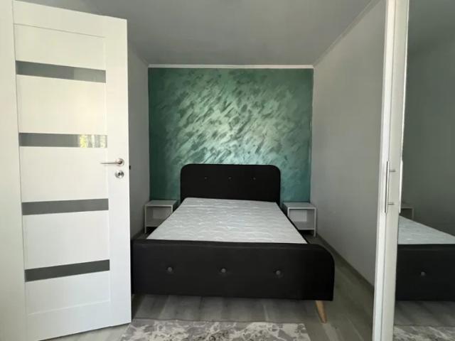 Tatarasi apartament 50 mp, 2 camere, nedecomandat, de inchiriat, Scoala Petriceicu Hasdeu, Cod 162929