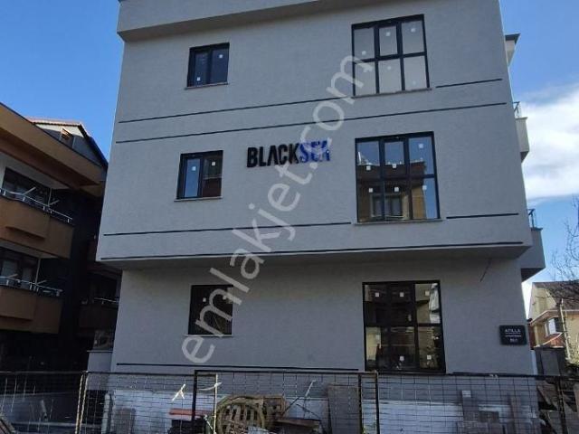 Tatlıkuyu Mahallesi Merkezde Satılık 4+1 Lüx Dublex Daire