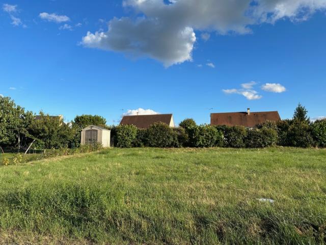 Tauxigny Vente Terrain 37