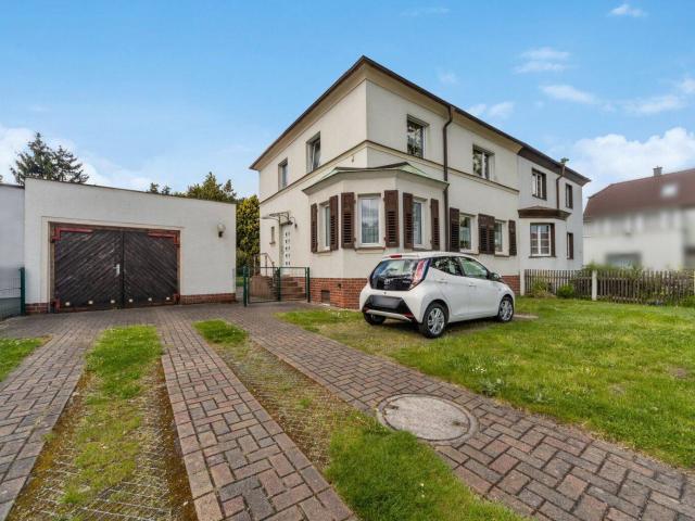 Taucha schöne Doppelhaushälfte mit herrlich großem, begrünten Grundstück