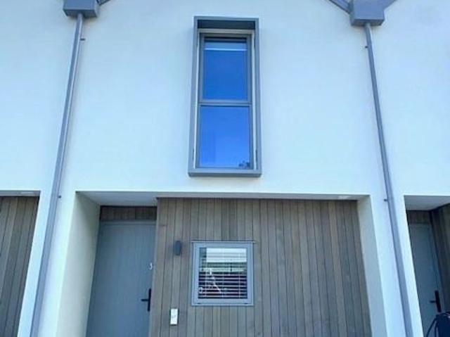 tauranga south, 2 bedrooms