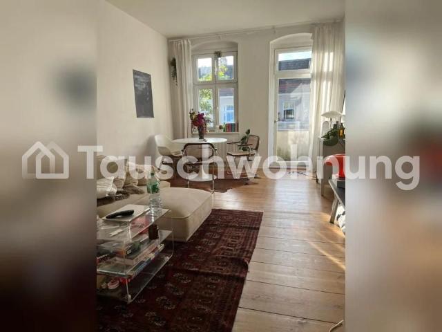 TAUSCHWOHNUNG Helle 2 Zimmer Altbau Wohnung im Reuterkiez mit Balkon