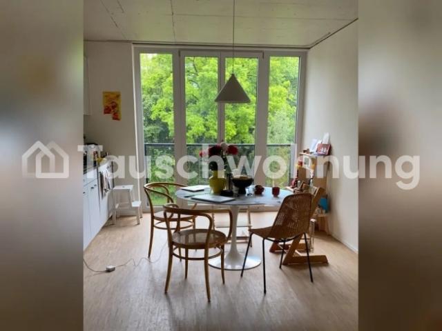 Tauschen schöne 3.5 Zi Neubauwohnung am Park für 4.5 + Zi
