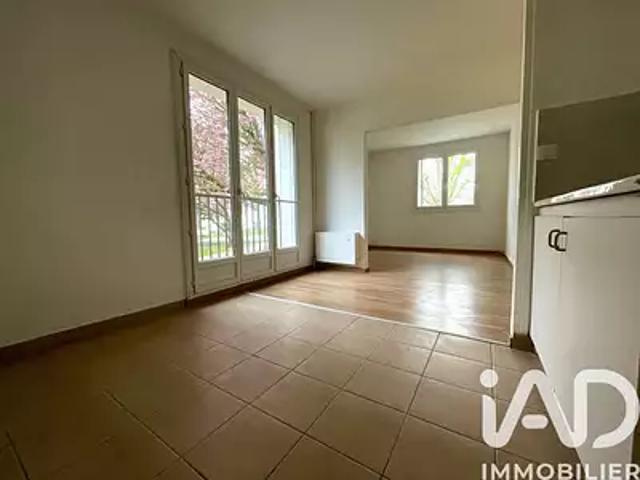 Taverny 95150 Achat / Vente appartement 2 pièces t2 parking