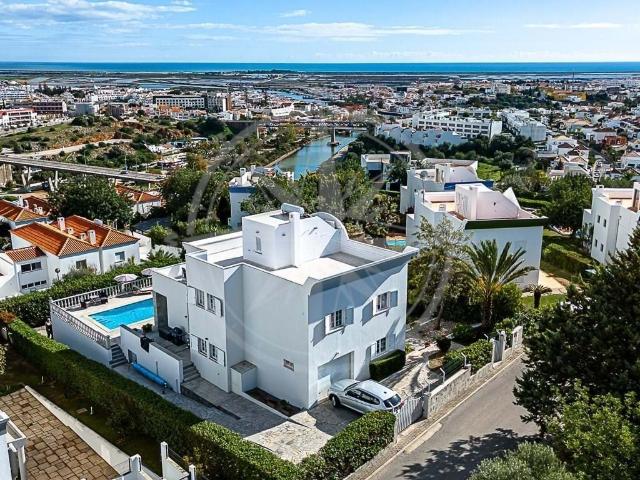 Tavira Moradia T4 com vistas fantásticas para o mar na Quint. 321m² Tavira Santa Maria
