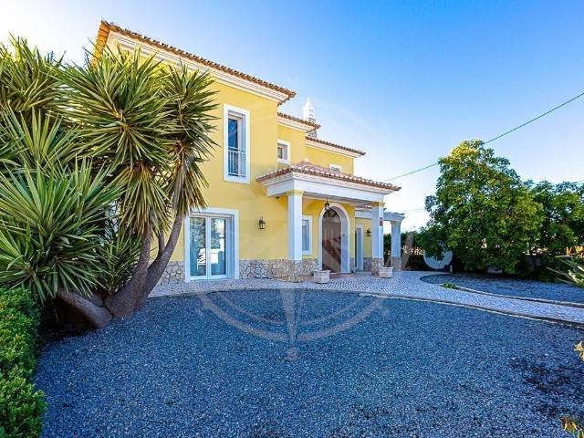 Tavira moradia de campo T4 com piscina, garagem e vista mar