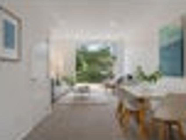 Tawa, 2 bedrooms, $640 pw