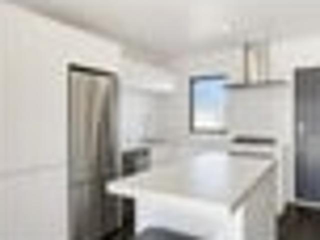 Tawa, 2 bedrooms, $660 pw