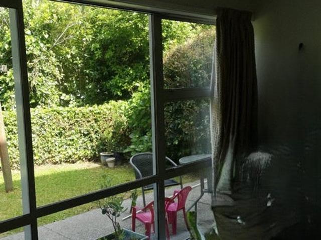tawa, 2 bedrooms