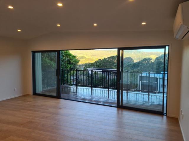 tawa, 3 bedrooms