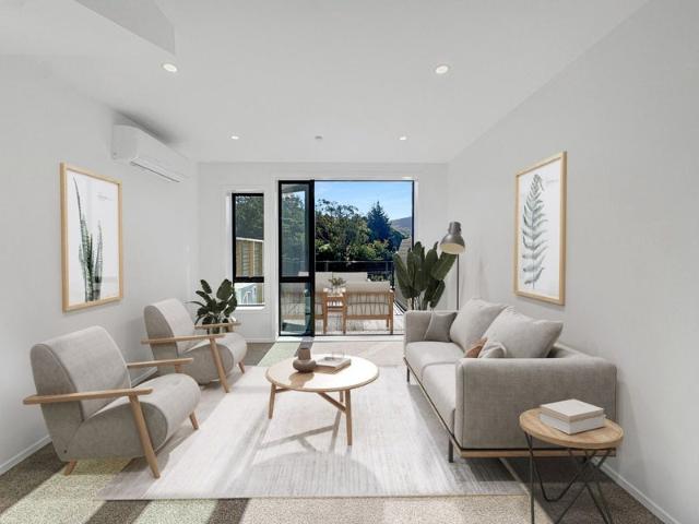 tawa, 3 bedrooms