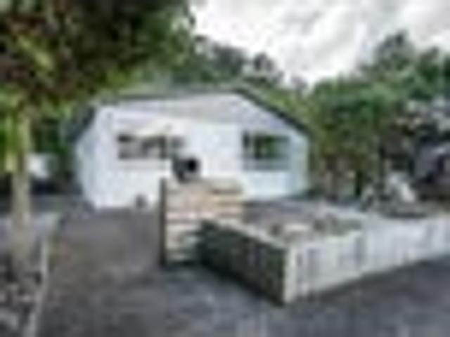 Tawa, 4 bedrooms, $845 pw
