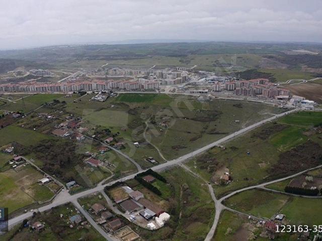 TAYAKADIN'DA YENİ ŞEHİR İMAR PLANINDA TEK TAPU ARSA