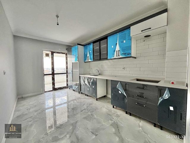 TAYLAN EMLAKTAN KISMİ TAKASA AÇIK ÇİFT BANYOLU GİYİNME ODALI 3+1