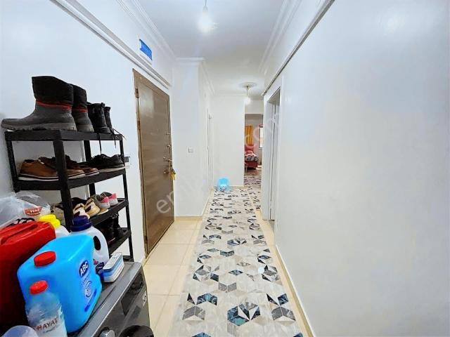 Taylan Emlak'tan Necip Fazıl K. Merkezi Yanı 1.kat 3+1 Asansörlü