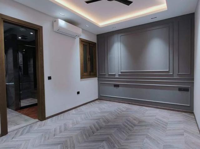 TDI The Retreat 5 Bedroom 500 Sq. Yd. Builder Floor in Sector 89 Faridabad Listing ID: #10069
