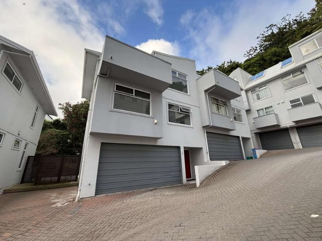 te aro, 4 bedrooms
