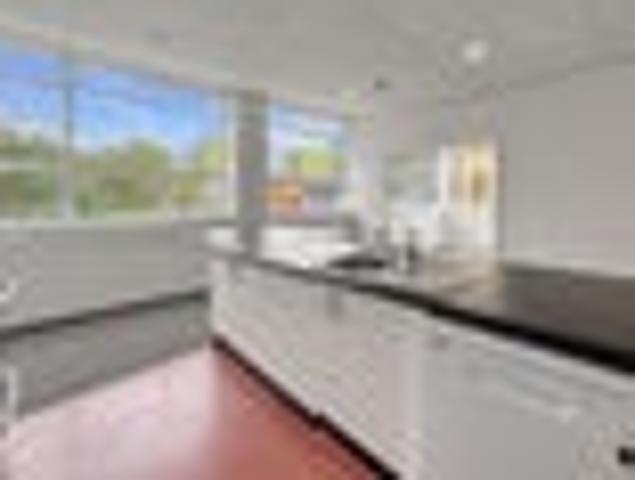 Te Aro, 4 bedrooms, $845 pw