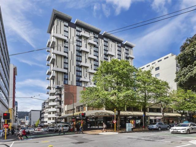 te aro, studio