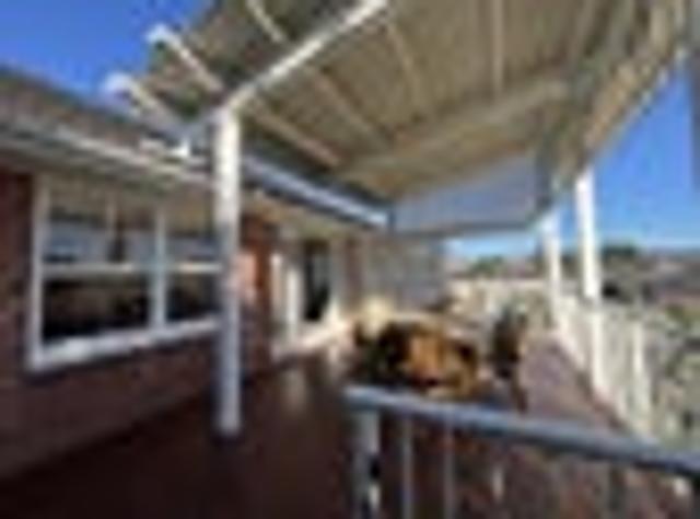 Te Atatu Peninsula, 3 bedrooms, $695 pw