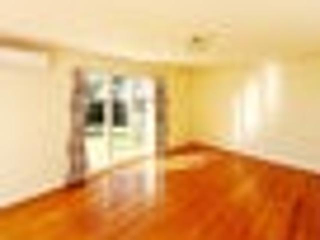Te Atatu Peninsula, 3 bedrooms, $700 pw
