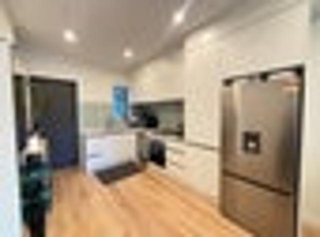 Te Atatu Peninsula, 3 bedrooms, $730 pw