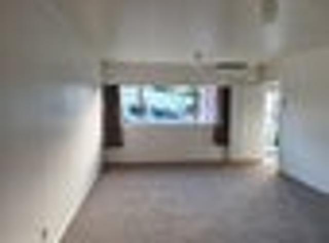 Te Atatu Peninsula, 2 bedrooms, $560 pw