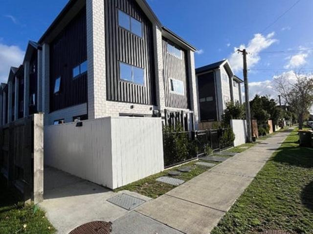 te atatu peninsula, 2 bedrooms