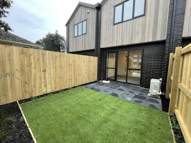 te atatu peninsula, 2 bedrooms
