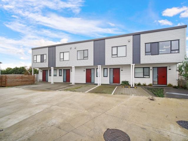 te atatu peninsula, 2 bedrooms