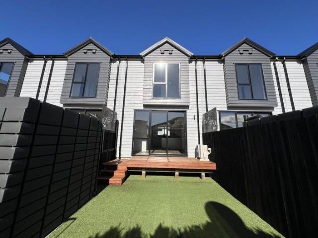 te atatu peninsula, 2 bedrooms